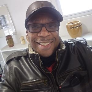 Meet your Posher, Johnnie